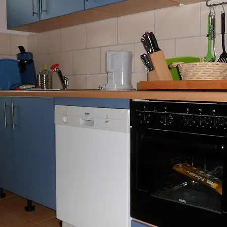 Ferienwohnung_beethovenstrasse فسترشتيده